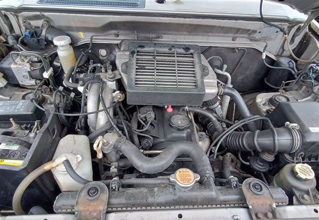 Mitsubishi Pajero Mini 2005 (3)