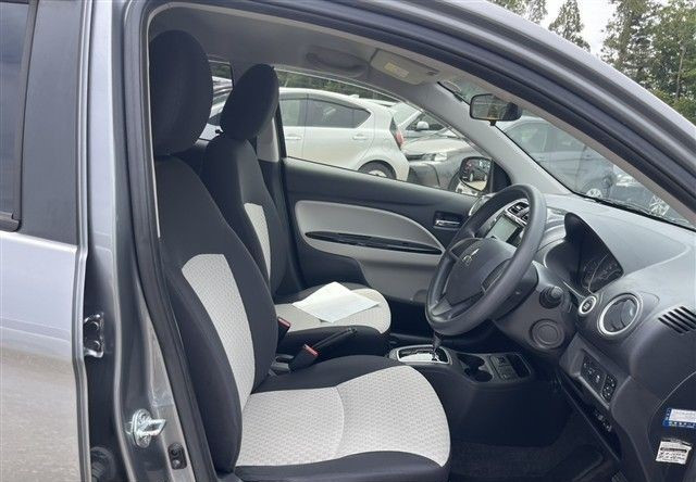 Mitsubishi Mirage 2019 (4)