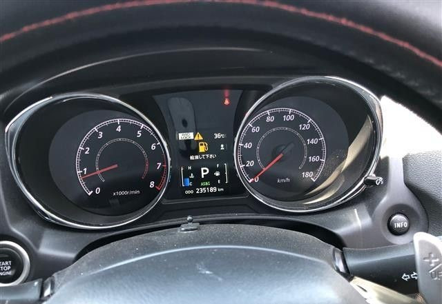 Mitsubishi RVR 2017 (6)