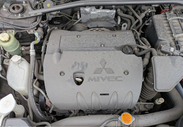 Mitsubishi Outlander 2011 (3)