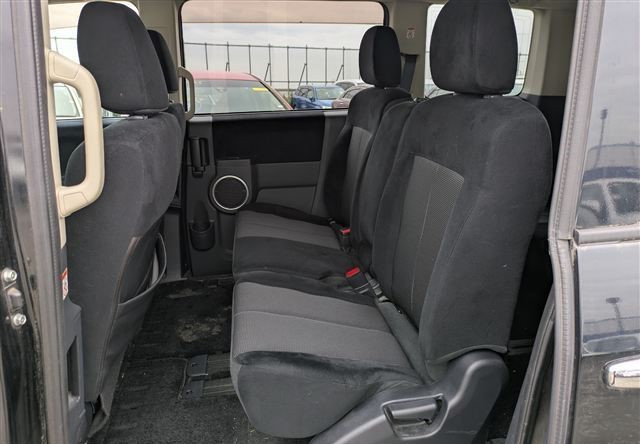 Mitsubishi Delica D:5 2011 (7)