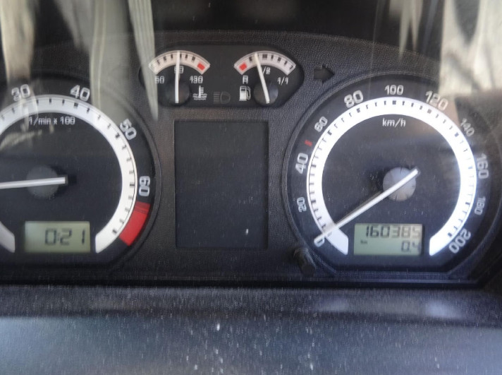 Volkswagen Citi 2008 (6)
