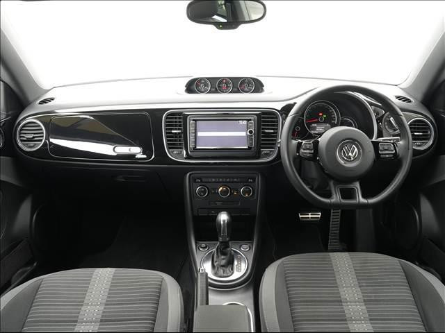 Volkswagen Coccinelle 2013 (5)