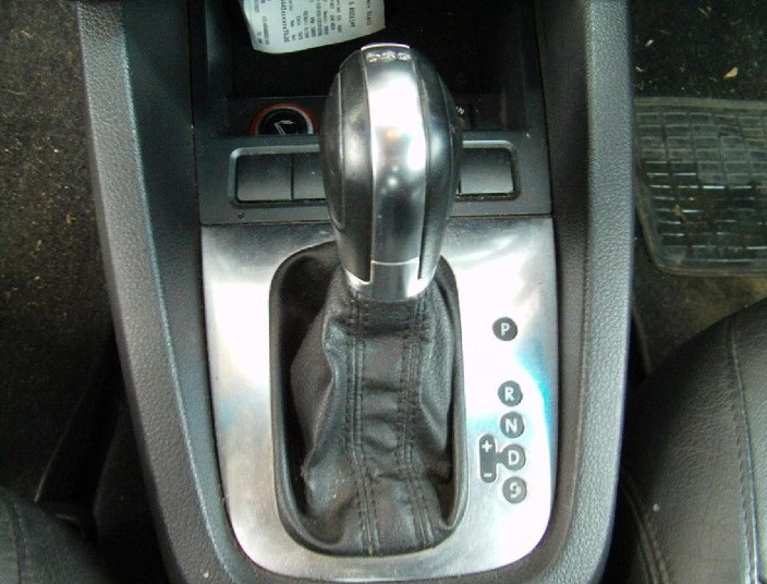 Volkswagen Jetta 6 2012 (6)