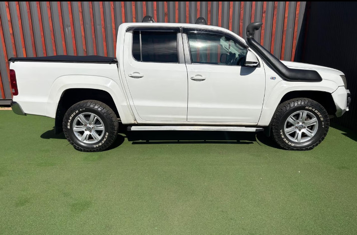 Volkswagen Amarok 2011 (2)