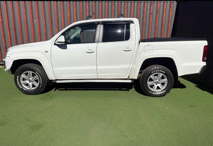 Volkswagen Amarok 2011 (4)