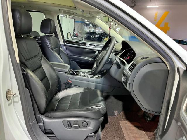 Volkswagen Touareg 2016 (5)