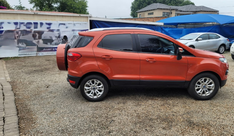 Ford EcoSport 2014 (3)
