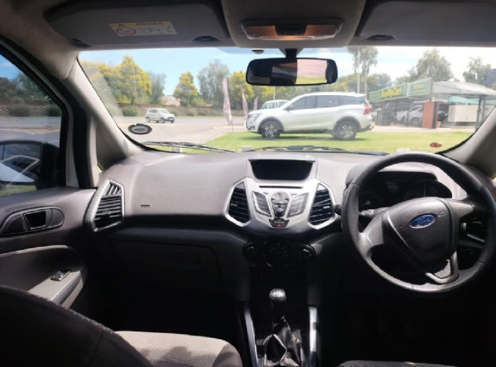 Ford EcoSport 2016 (7)