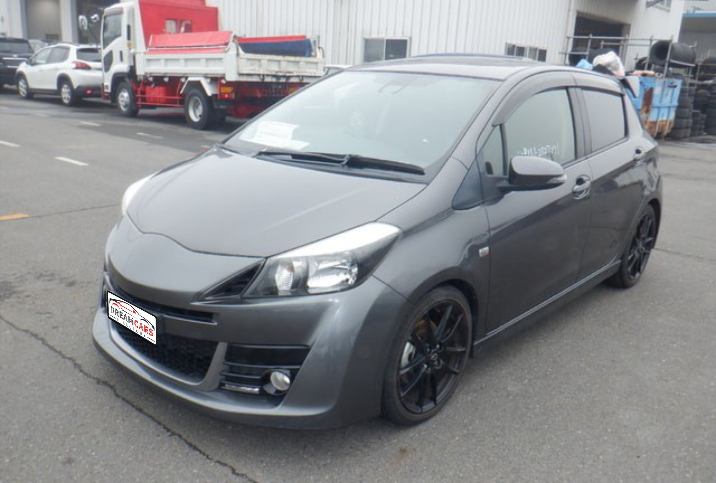 Toyota Vitz 2016