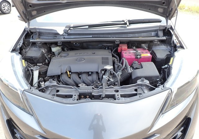 Toyota Vitz 2016 (5)