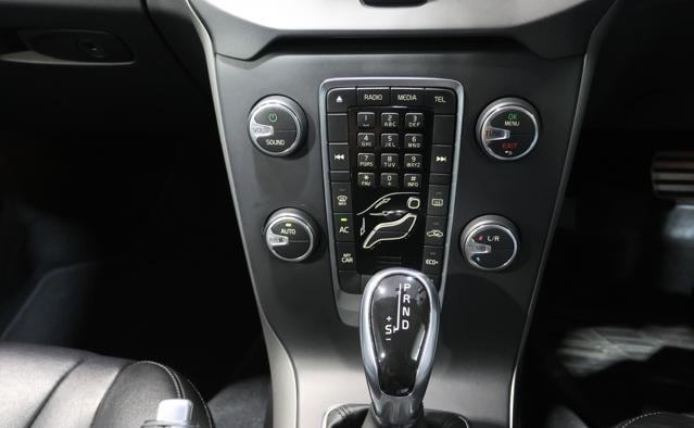 Volvo V40 2016 (7)