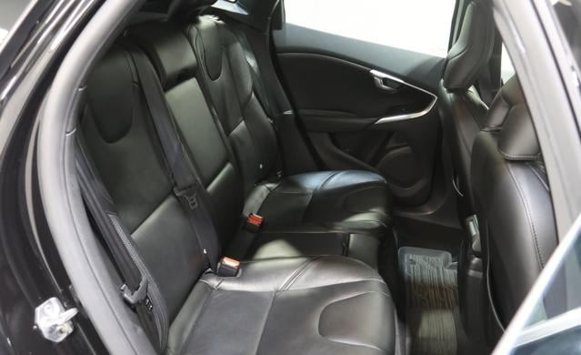 Volvo V40 2016 (8)