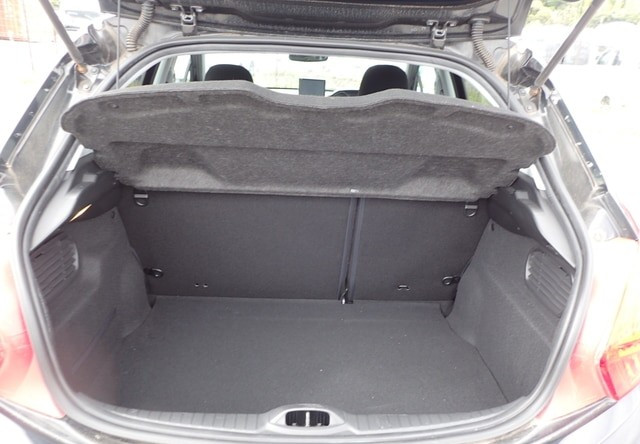 Peugeot 208 2013 (10)