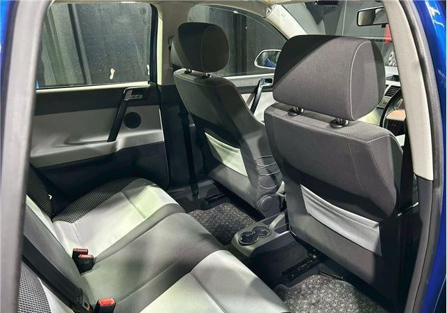 Volkswagen Cross Polo 2007 (9)