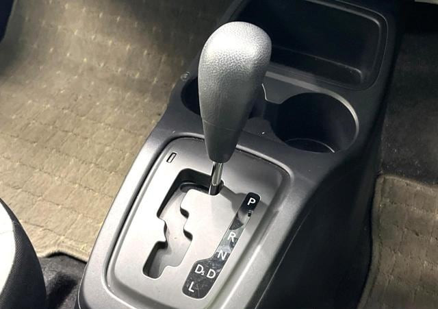 Mitsubishi Mirage 2012 (8)