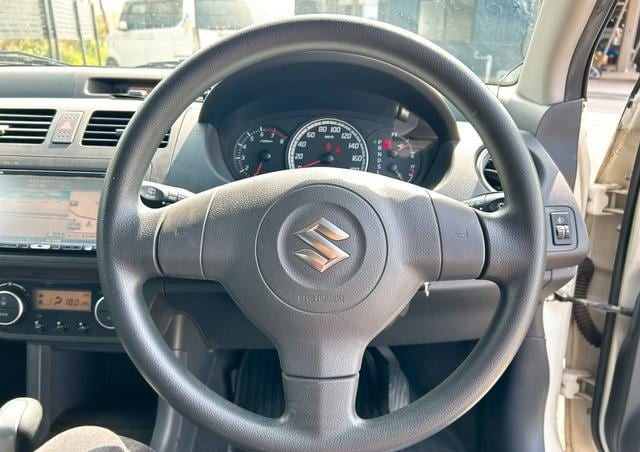 Suzuki Swift 2007 (7)