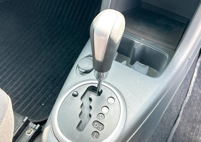 Suzuki Swift 2007 (8)