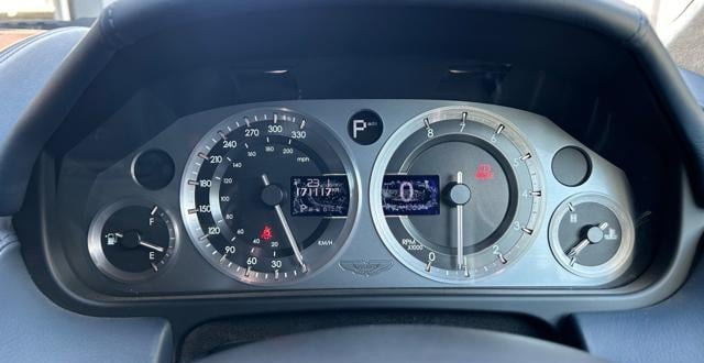 Aston Martin DB9 2007 (8)