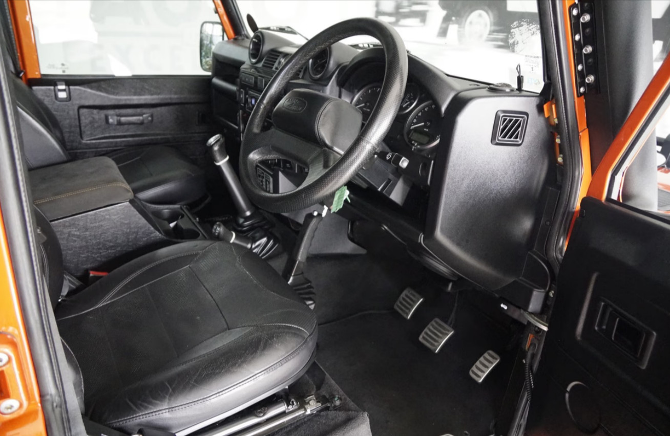 Land Rover Defender 110 2015 (4)