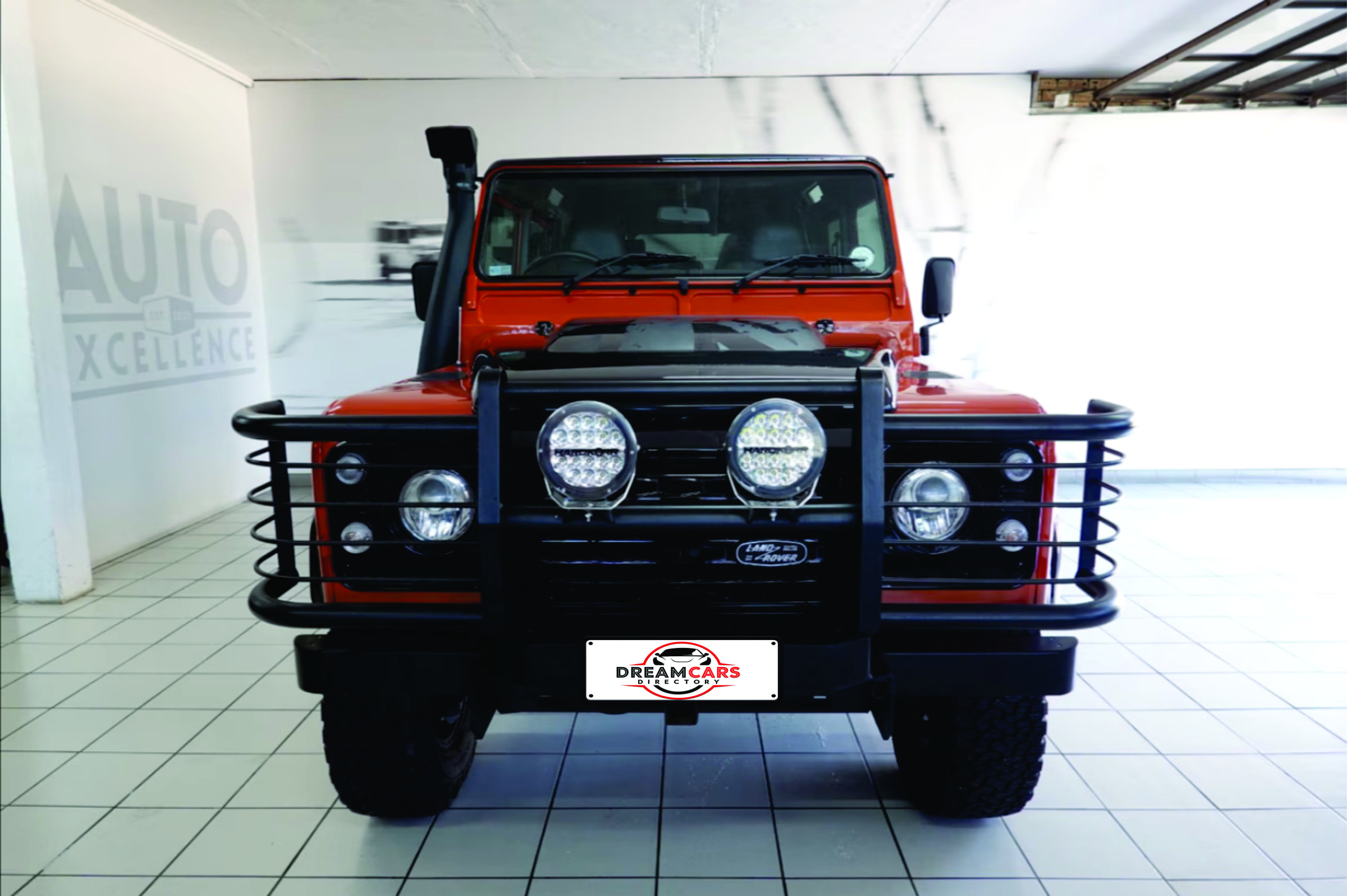 Land Rover Defender 110 2015 (3)