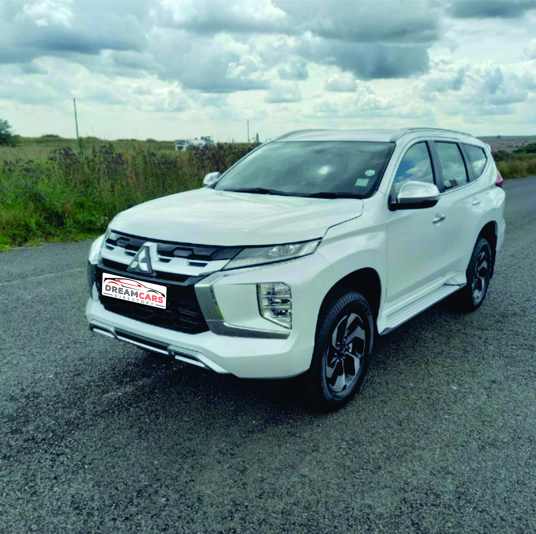 Mitsubishi Pajero Sport 2026 (2)