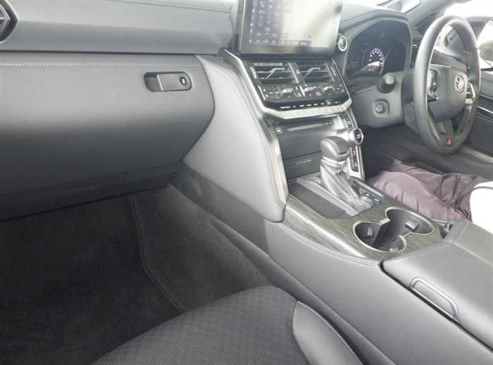 Toyota Land Cruiser 2024 (9)