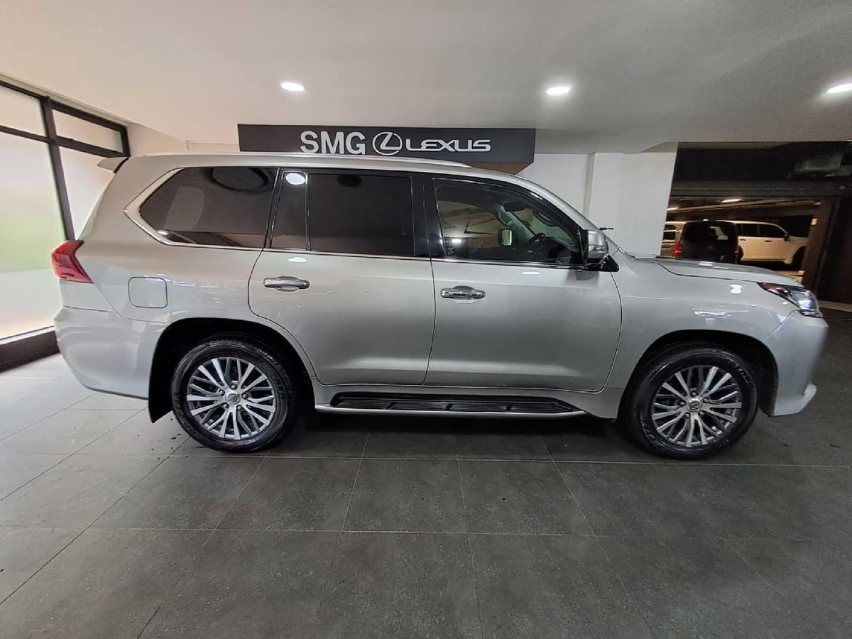 Lexus LX 450 2021 (2)