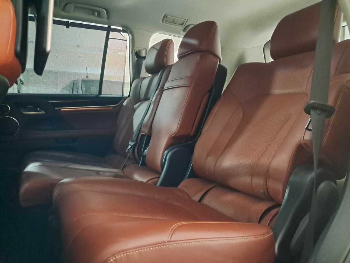 Lexus LX 450 2021 (8)