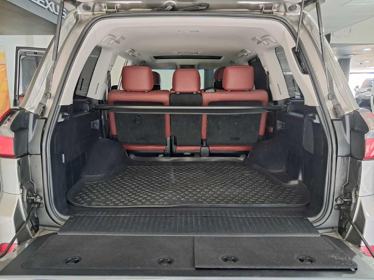 Lexus LX 450 2021 (10)