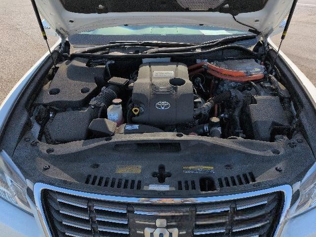 Toyota Crown Royal Saloon 2015 (4)