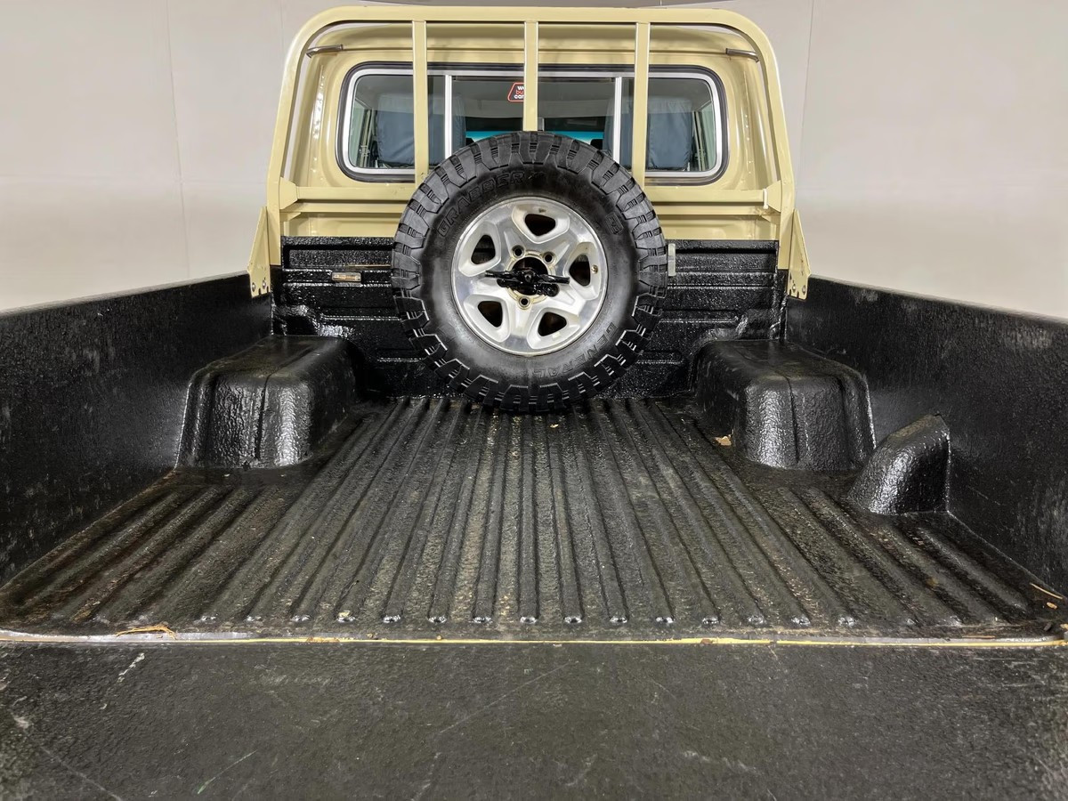 Toyota Land Cruiser 2021 (9)