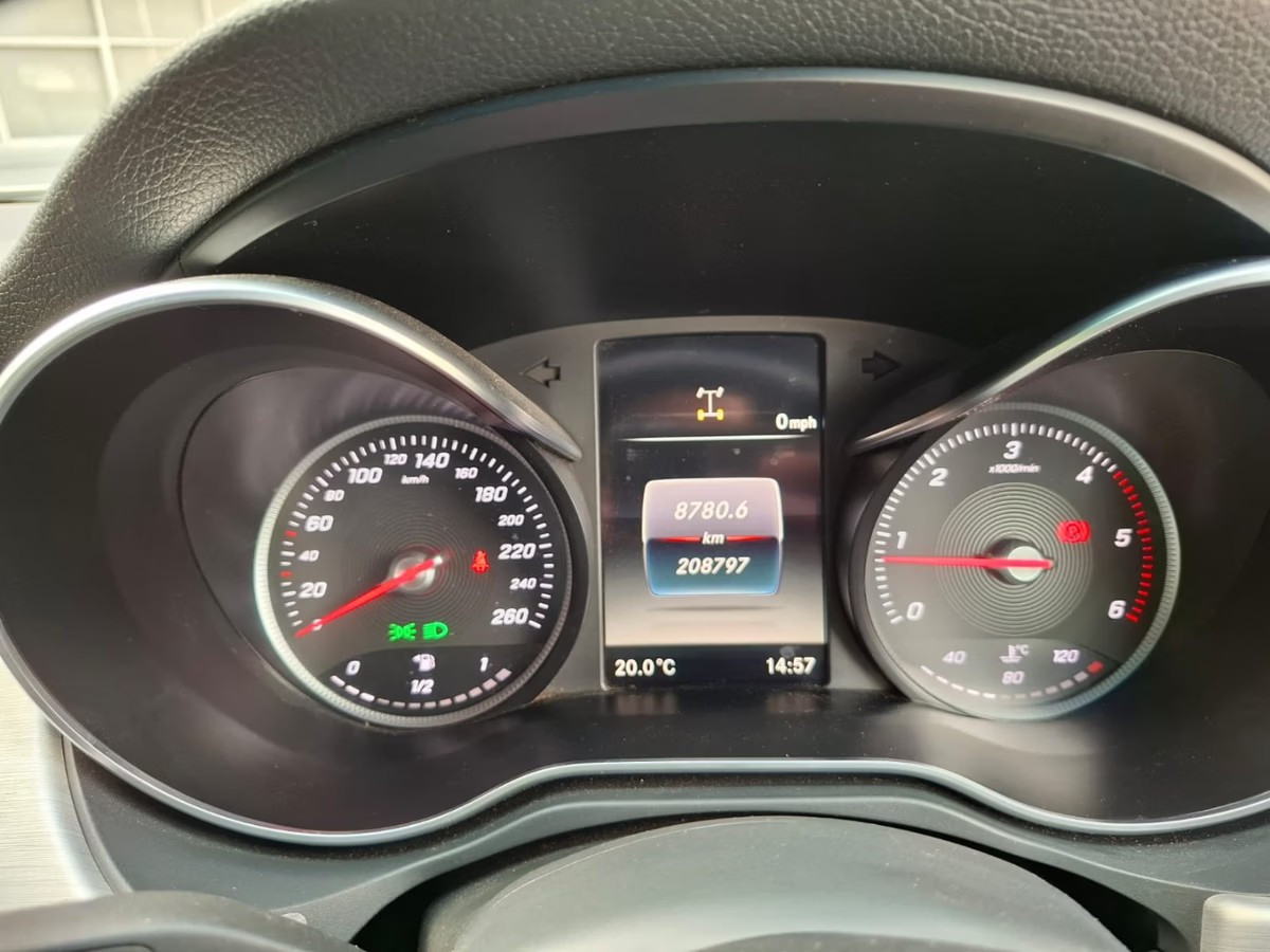 Mercedes-Benz X250 2020 (7)