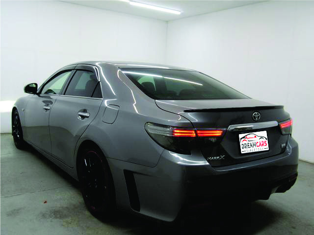 Toyota Mark X 2016 (2)