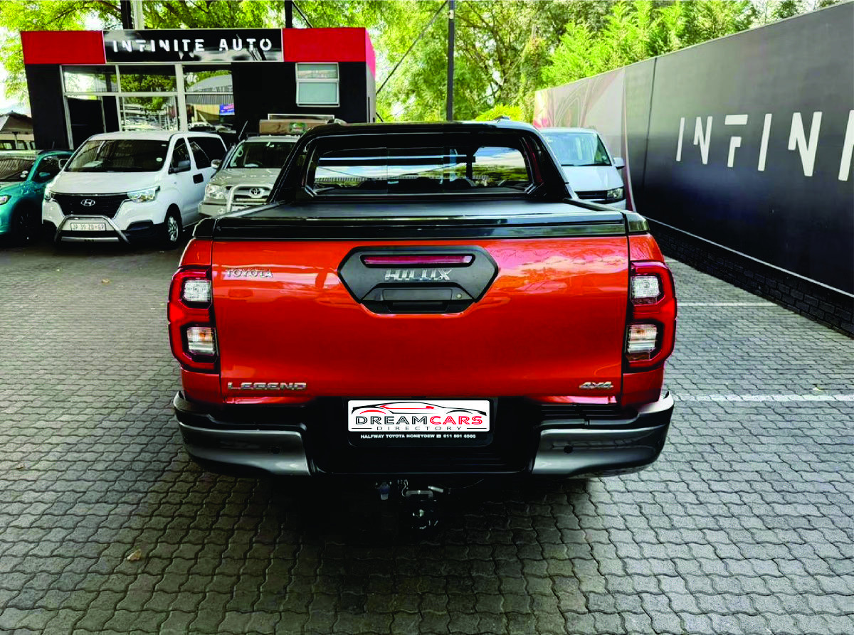 Toyota Hilux 2.8 GD-6 2022 (2)