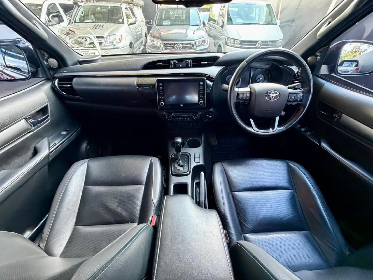 Toyota Hilux 2.8 GD-6 2022 (7)