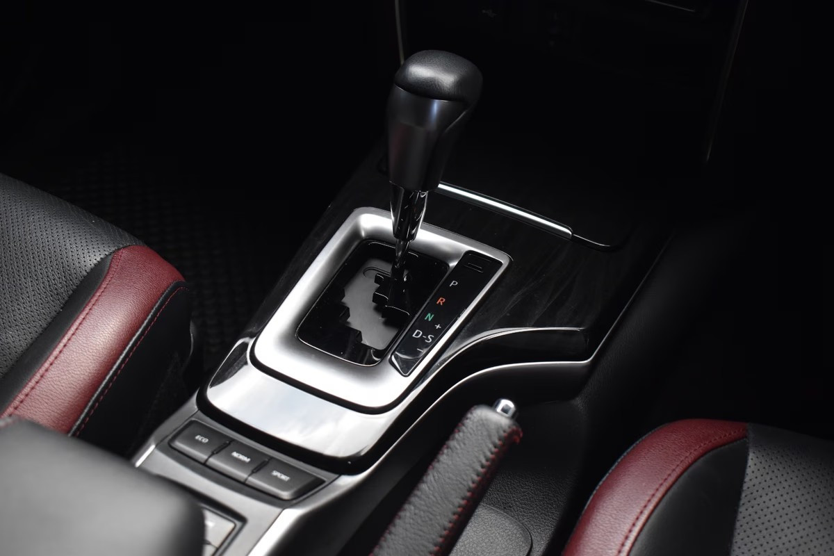 Toyota Fortuner 4x4 2025 (7)