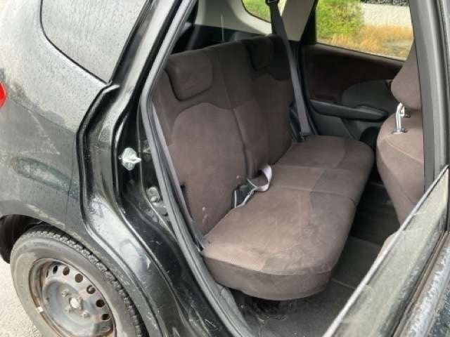 Honda Fit 2012 (6)
