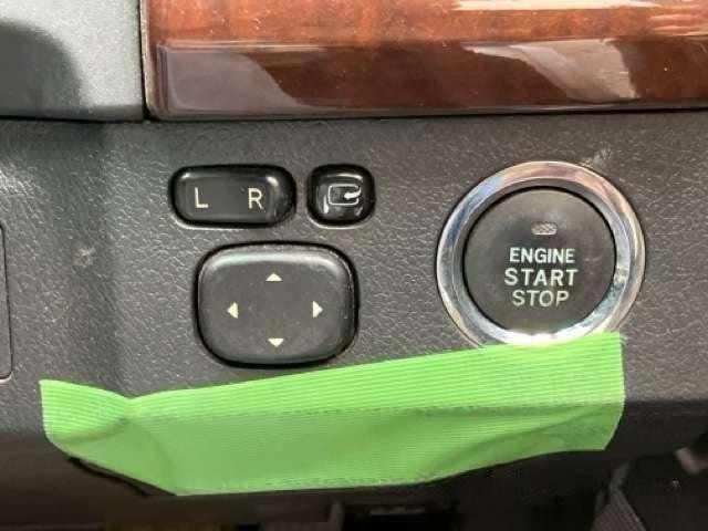 Toyota Mark X 2013 (9)