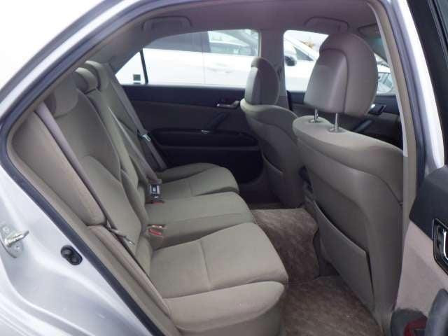 Toyota Mark X 2009 (6)