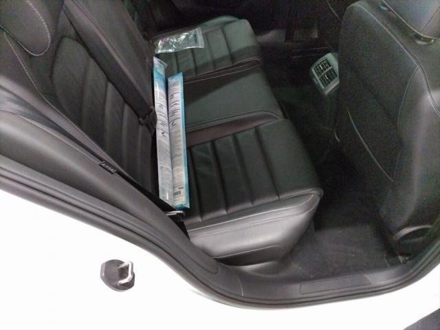 Volkswagen Golf 2015 (5)