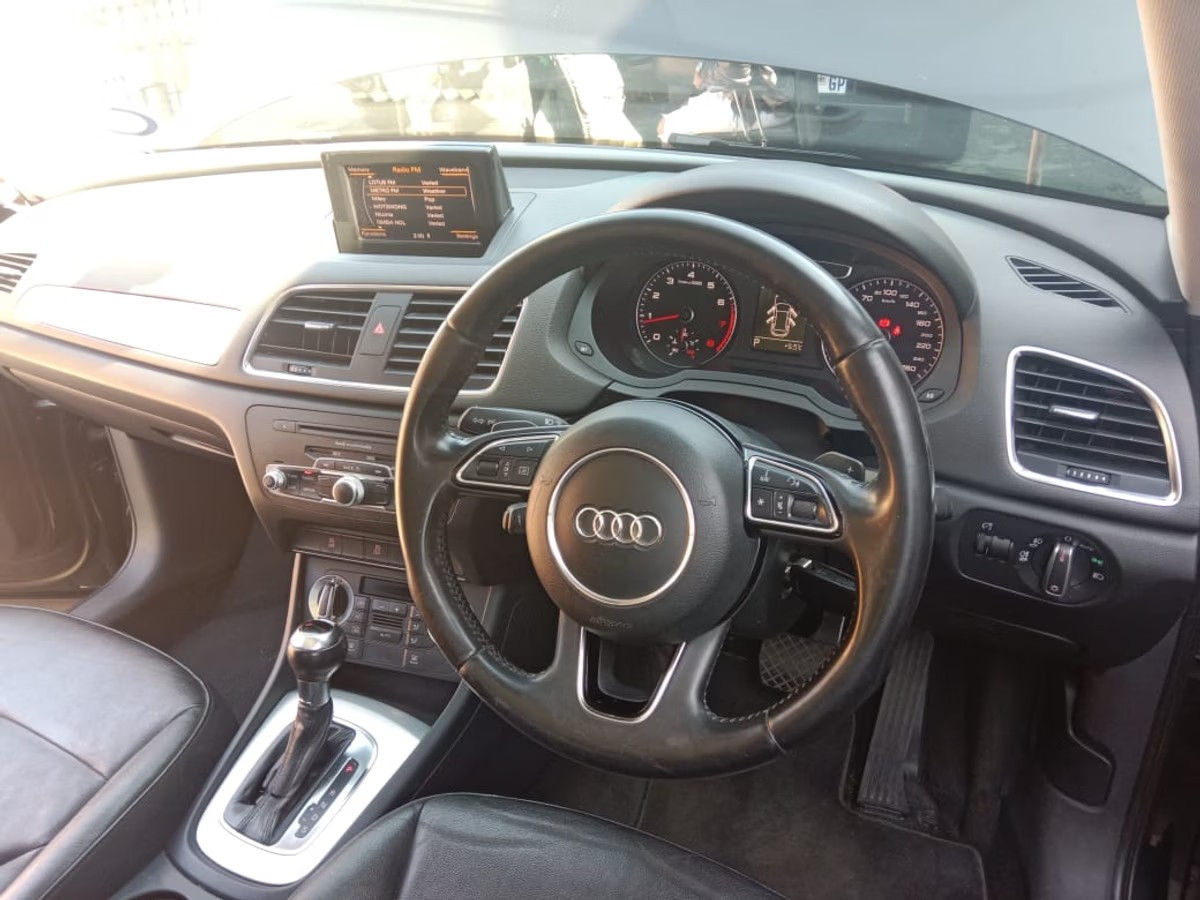 Audi Q3 2013 (5)