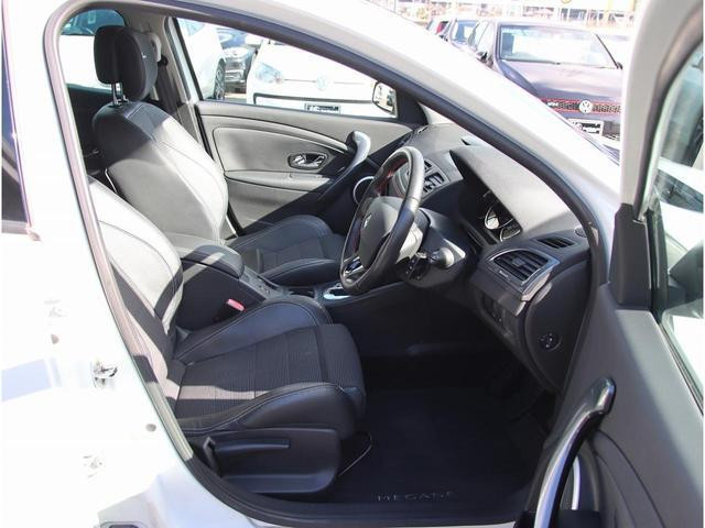 Renault Megane 2013 (7)