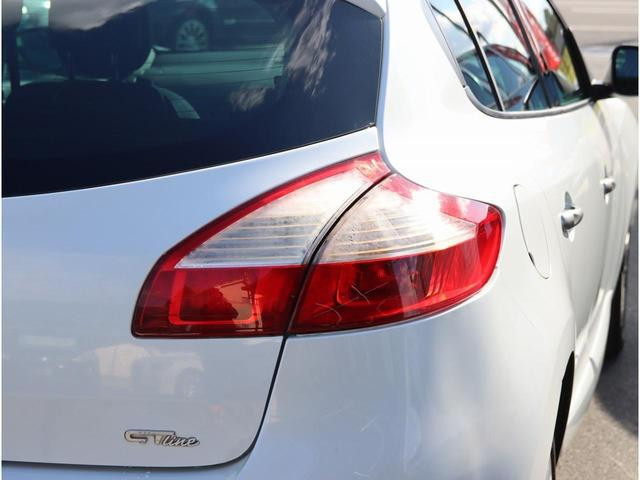 Renault Megane 2013 (6)