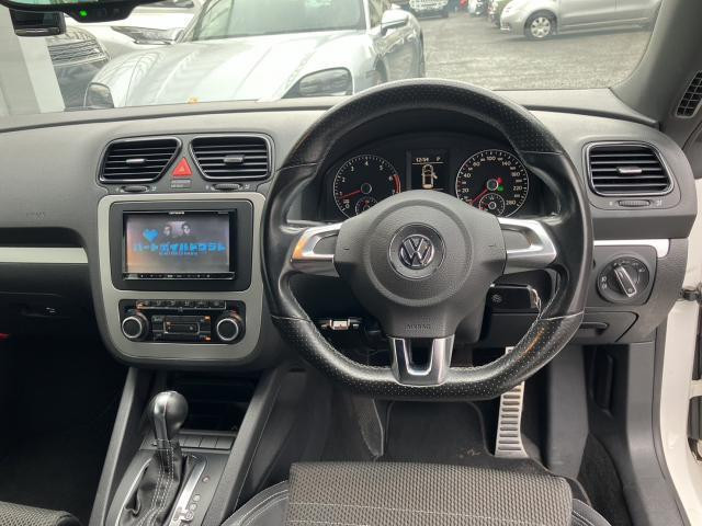 Volkswagen Scirocco 2010 (4)