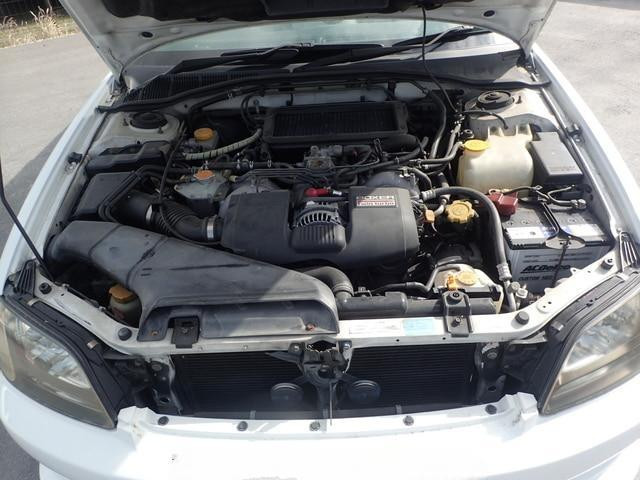 Subaru Legacy 2001 (4)