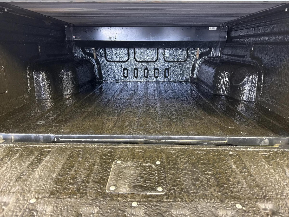 Mahindra Pik Up 2021 (5)