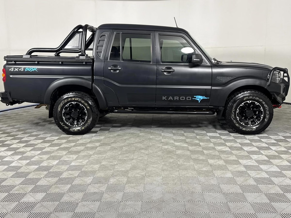 Mahindra Pik Up 2021 (3)