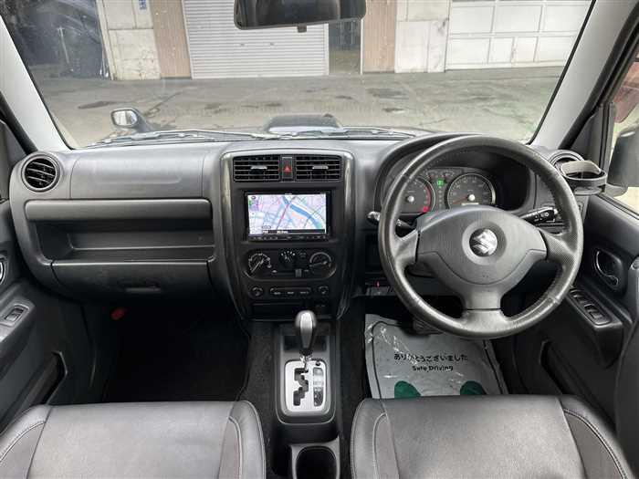 Suzuki Jimny 2002 (7)