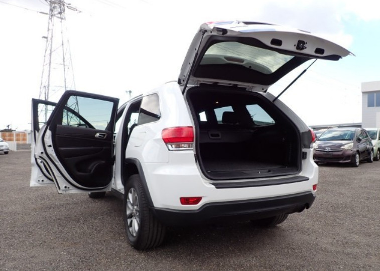 Jeep Grand Cherokee 2014 (2)